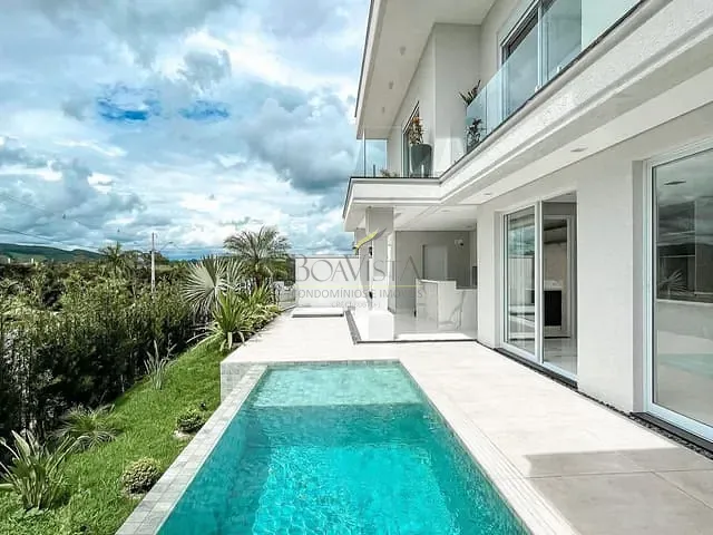 Casa com 301m² 3 quartos e 3 banheiros, à venda, no bairro Residencial San Vitale em Bragança Paulista
