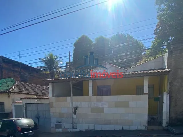 Casa 2 quartos e 1 banheiro, à venda, no bairro Vila Coringa em Barra Mansa