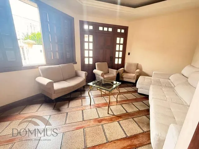 Casa com 330m² 3 quartos e 3 banheiros, à venda, no bairro Cariru em Ipatinga