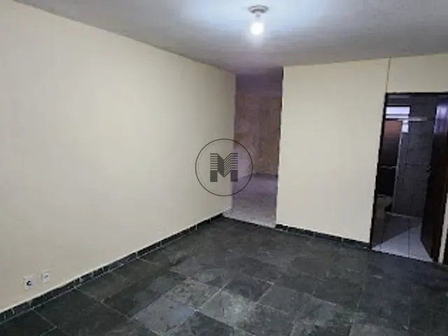 Casa 3 quartos e 1 banheiro, à venda, no bairro Parque São Francisco em Guaratinguetá