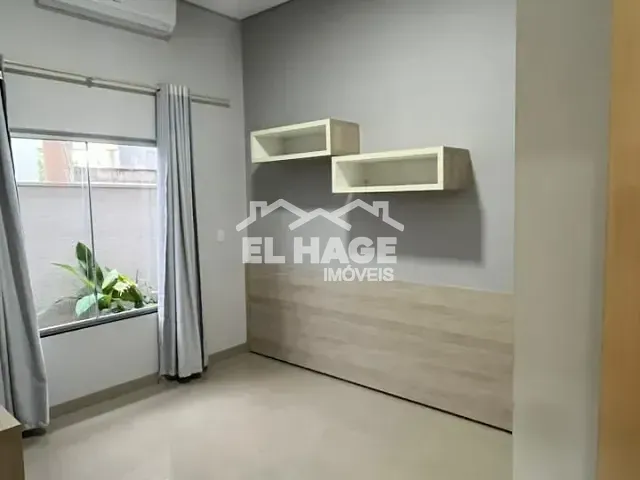 Casa com 450m² 3 quartos e 4 banheiros, à venda, no bairro Condomínio Florais Cuiabá Residencial em Cuiabá