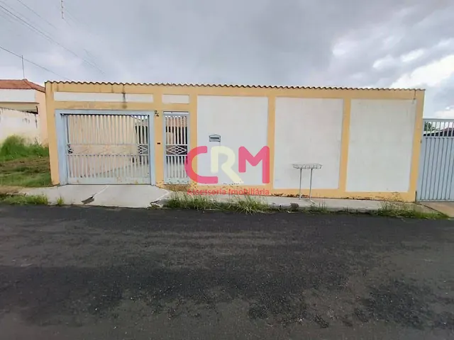 Casa com 300m² 4 quartos e 2 banheiros, à venda, no bairro Conjunto Residencial Ipiranga em Taquaritinga