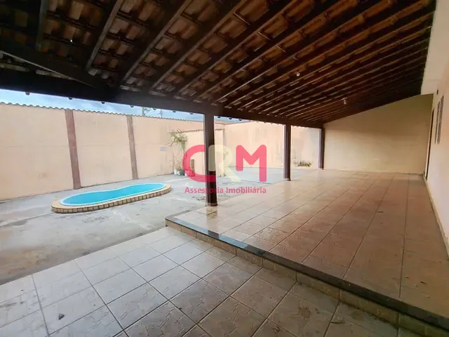 Casa com 300m² 4 quartos e 2 banheiros, à venda, no bairro Conjunto Residencial Ipiranga em Taquaritinga