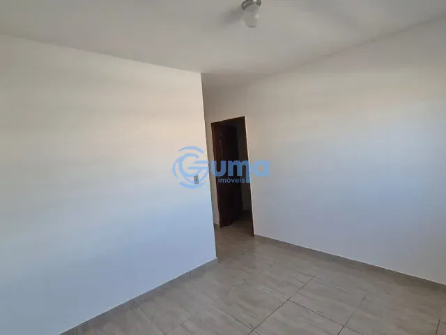 Casa 3 quartos e 2 banheiros, à venda, no bairro Vila Mota em Bragança Paulista