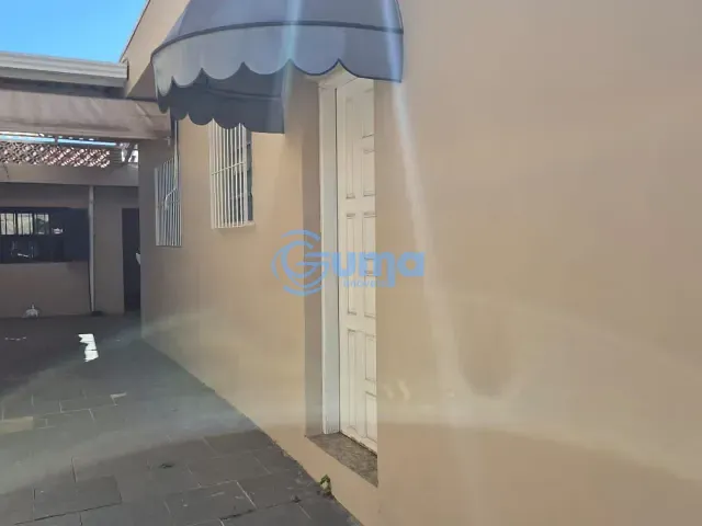 Casa 3 quartos e 2 banheiros, à venda, no bairro Vila Mota em Bragança Paulista