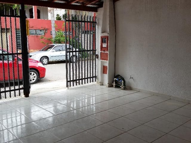 Foto do Casa - Casa residencial para locação, Bosque dos Eucaliptos, São José dos Campos. | INDEPENDENCE NEGOCIOS IMOBILIARIOS LTDA