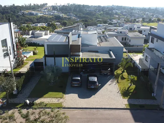 Casa com 800m² 4 quartos e 5 banheiros, à venda, no bairro Medeiros em Jundiaí