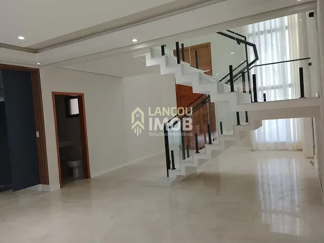 Casa 3 quartos e 3 banheiros, à venda, no bairro São Venâncio em Itupeva