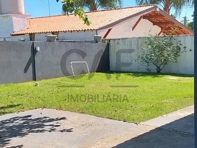 Casa com 1000m² 5 quartos e 3 banheiros, à venda, no bairro Parque Ana Helena em Jaguariúna