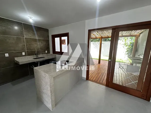 Casa 2 quartos e 2 banheiros, à venda, no bairro Arraial D'Ajuda em Porto Seguro
