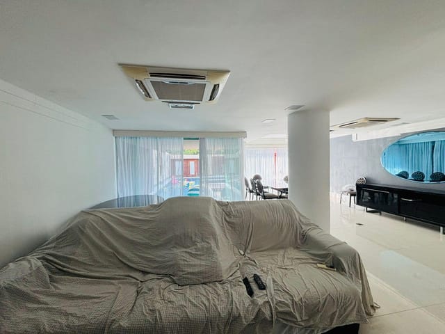 Casa 6 quartos e 7 banheiros, à venda, no bairro Barra da Tijuca em Avenida di Cavalcanti