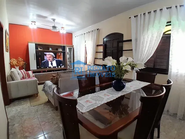 Casa 3 quartos e 2 banheiros, à venda, no bairro Flamengo em Maricá