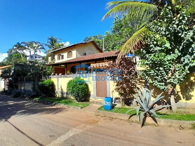 Casa 3 quartos e 2 banheiros, à venda, no bairro Flamengo em Maricá