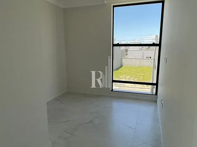 Casa 3 quartos e 3 banheiros, à venda, no bairro Areias em Tijucas