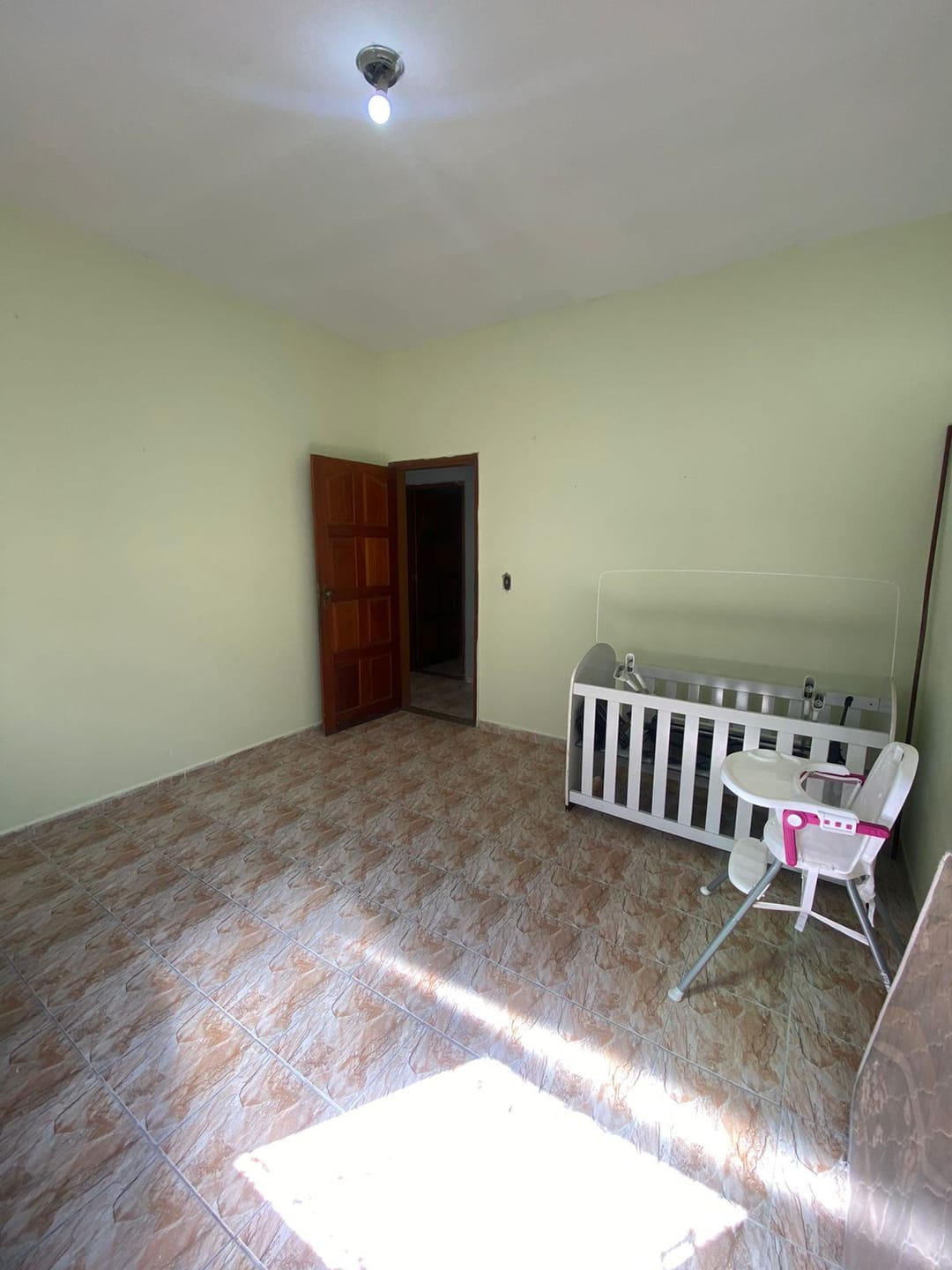 Casa à venda com 2 quartos, 360m² - Foto 13