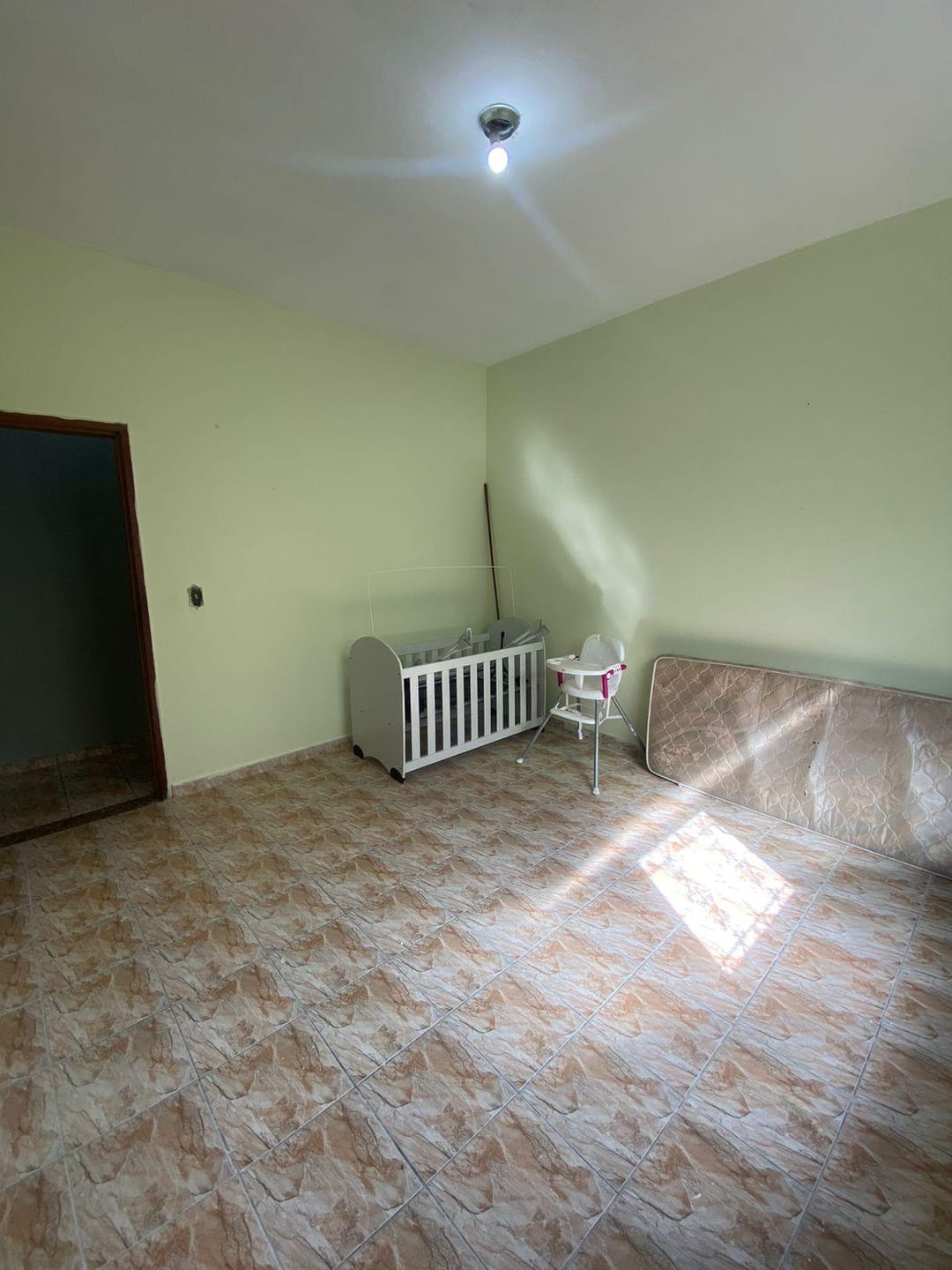 Casa à venda com 2 quartos, 360m² - Foto 14