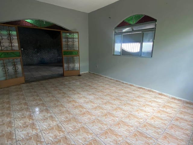 Casa 2 quartos e 1 banheiro, à venda, no bairro Tropical em Contagem