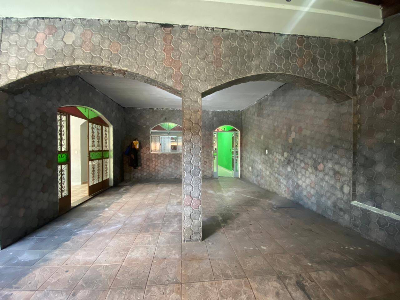 Casa à venda com 2 quartos, 360m² - Foto 28
