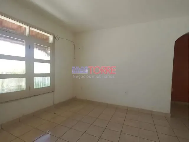 Casa 3 quartos e 2 banheiros, à venda, no bairro São Francisco em Ilhéus