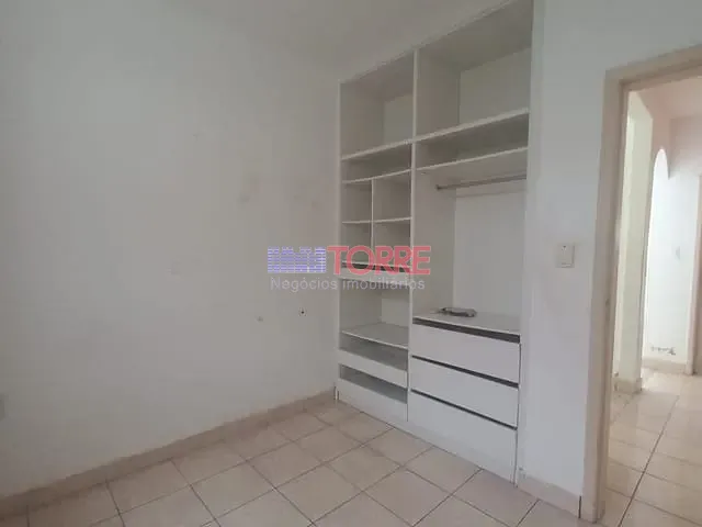 Casa 3 quartos e 2 banheiros, à venda, no bairro São Francisco em Ilhéus