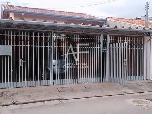 Casa com 922m² 3 quartos e 2 banheiros, à venda, no bairro Jardim Jaraguá em Taubaté