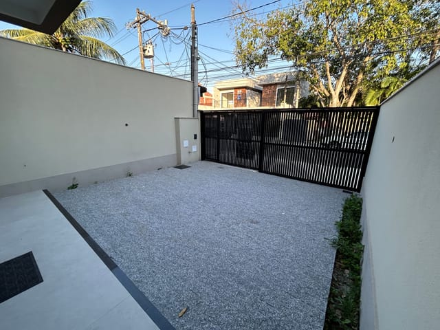 Casa com 180m² 3 quartos e 4 banheiros, à venda, no bairro Piratininga em Niterói
