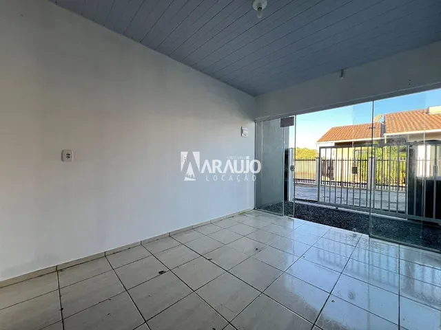 Casa com 90m² 2 quartos e 1 banheiro, para alugar, no bairro Pocinho em Ilhota