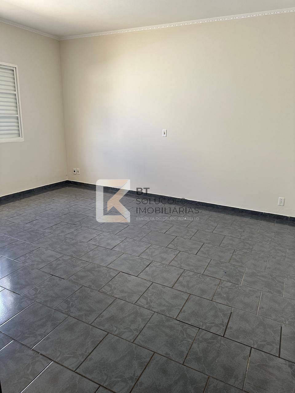 Casa, 3 quartos, 232 m² - Foto 13