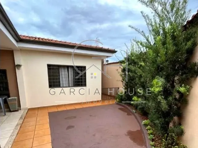 Casa com 201m² 2 quartos e 1 banheiro, à venda, no bairro Adelino Simioni em Ribeirão Preto