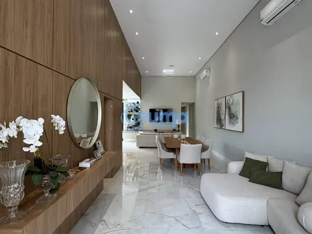 Casa com 300m² 2 quartos e 4 banheiros, à venda, no bairro Bom Retiro em Bragança Paulista