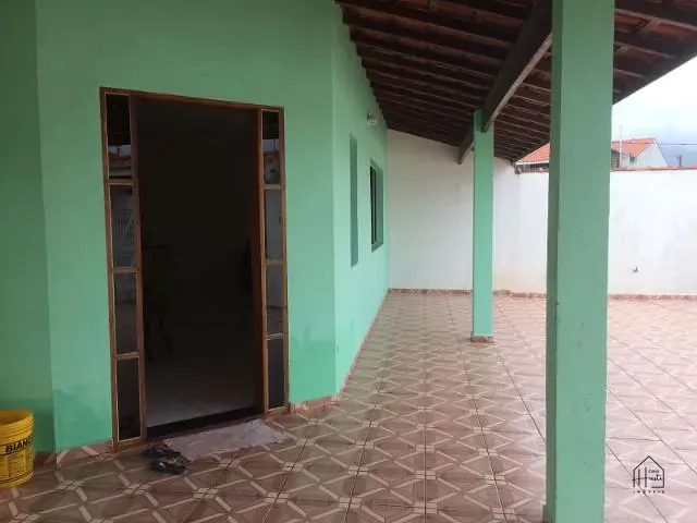 Casa com 320m² 3 quartos e 2 banheiros, à venda, no bairro Park D'Aville em Peruíbe