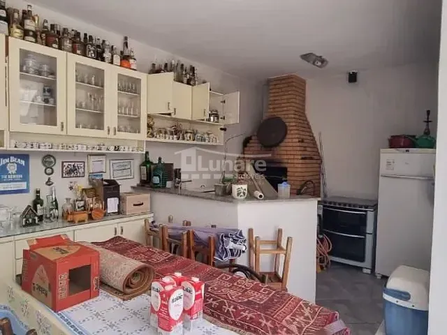 Casa com 400m² 5 quartos e 3 banheiros, à venda, no bairro Vila Nova Socorro em Mogi das Cruzes