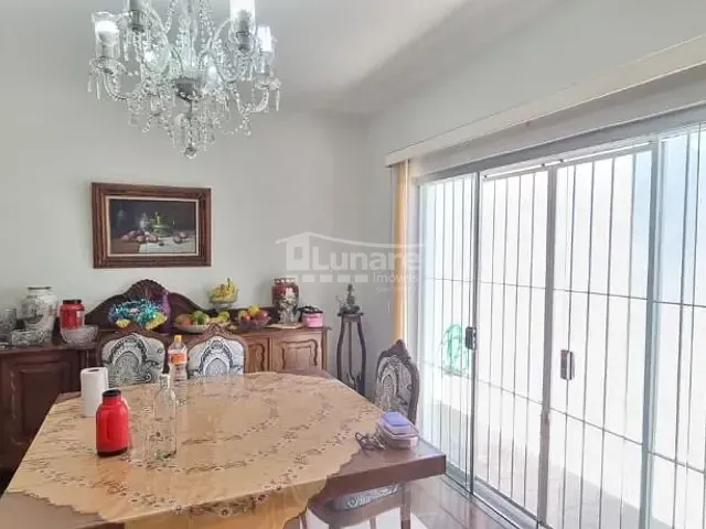 Casa com 400m² 5 quartos e 3 banheiros, à venda, no bairro Vila Nova Socorro em Mogi das Cruzes