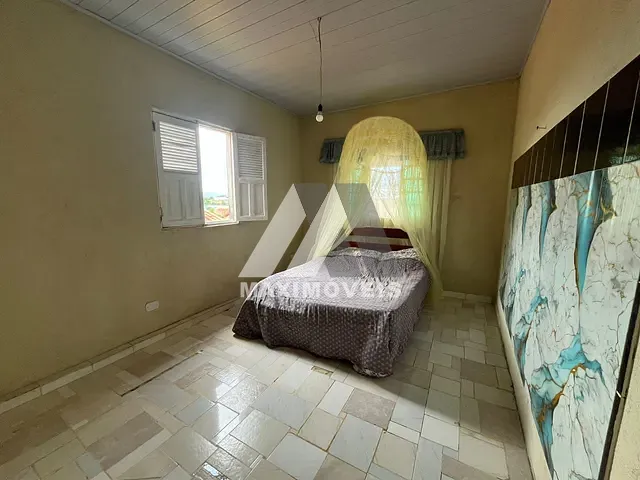 Casa 2 quartos e 1 banheiro, para alugar, no bairro Canoeiro José Alves de Carvalho em Araçuaí