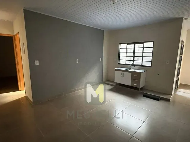Casa com 200m² 1 quarto e 1 banheiro, para alugar, no bairro Jardim Santa Clara II em Serrana