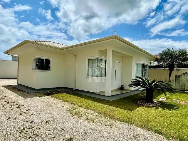 Casa com 360m² 3 quartos e 1 banheiro, à venda, no bairro Areias em Tijucas