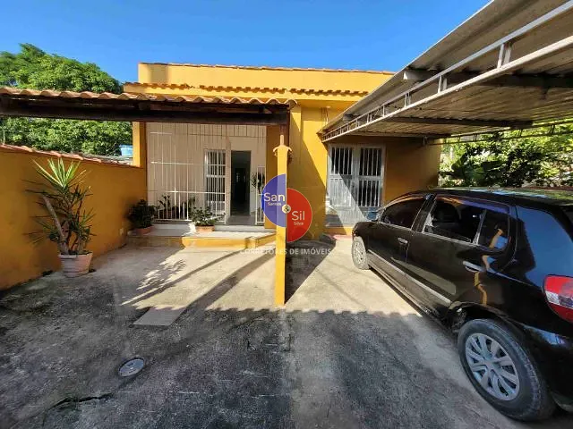 Casa 2 quartos e 2 banheiros, à venda, no bairro Praia do Imperador  (Praia de Mauá) em Magé