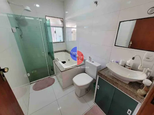 Casa 2 quartos e 2 banheiros, à venda, no bairro Praia do Imperador  (Praia de Mauá) em Magé