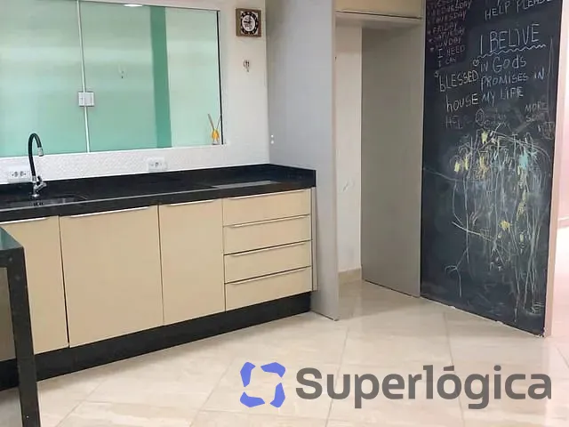 Casa com 150m² 3 quartos e 3 banheiros, à venda, no bairro Santa Regina em Camboriú