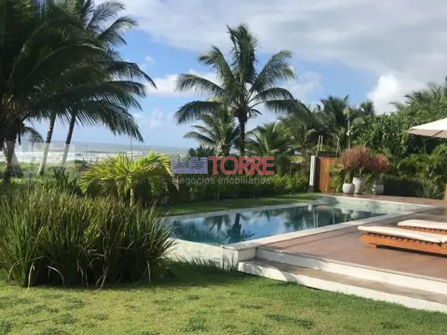Casa com 500m² 3 quartos e 1 banheiro, à venda, no bairro Jardim Atlântico em Ilhéus