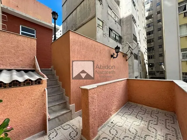 Casa com 198m² 4 quartos e 3 banheiros, à venda, no bairro Icaraí em Niterói