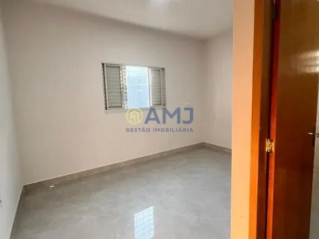 Casa com 180m² 2 quartos e 2 banheiros, à venda, no bairro Residencial Pedro Miranda em Senador Canedo
