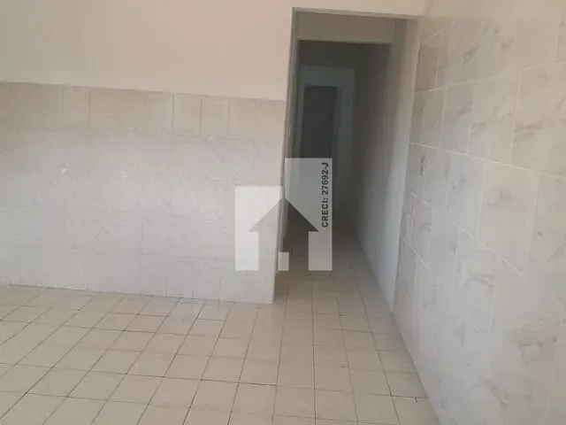 Casa com 238m² 2 quartos e 1 banheiro, para alugar, no bairro Parque Guarani em Várzea Paulista