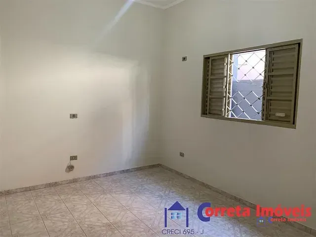 Casa 3 quartos e 2 banheiros, à venda, no bairro Jardim Santa Aurélia em Três Lagoas
