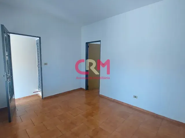 Casa com 138m² 2 quartos e 1 banheiro, para alugar, no bairro Vila Sargi em Taquaritinga