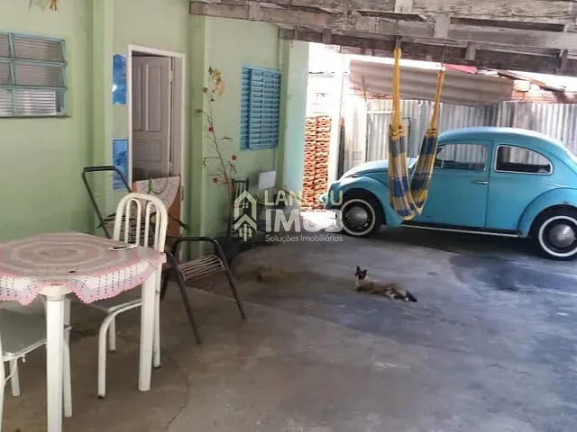 Casa 5 quartos e 2 banheiros, à venda, no bairro Parque São Luiz em Jundiaí