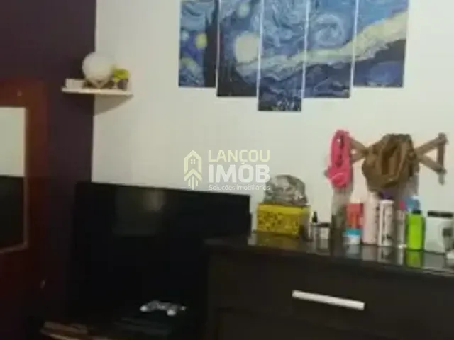 Casa 5 quartos e 2 banheiros, à venda, no bairro Parque São Luiz em Jundiaí