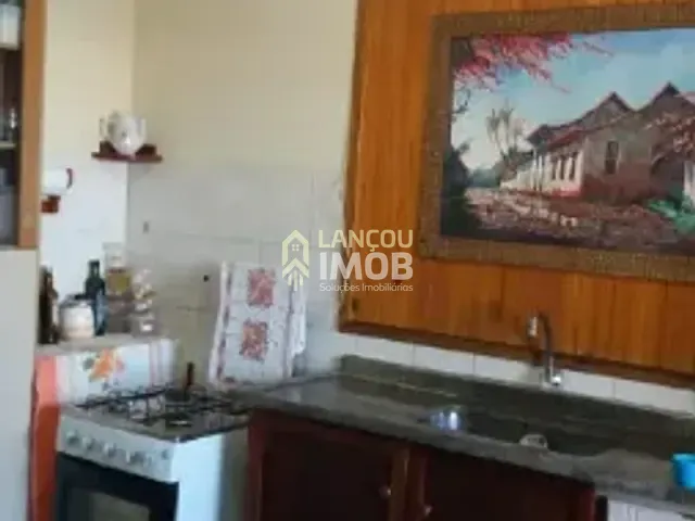 Casa 5 quartos e 2 banheiros, à venda, no bairro Parque São Luiz em Jundiaí