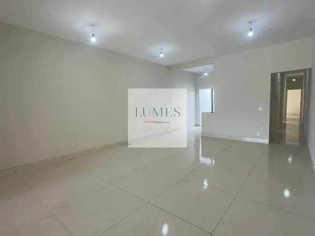 Casa com 150m² 3 quartos e 2 banheiros, à venda, no bairro Santa Rosa em Santa Bárbara D'Oeste
