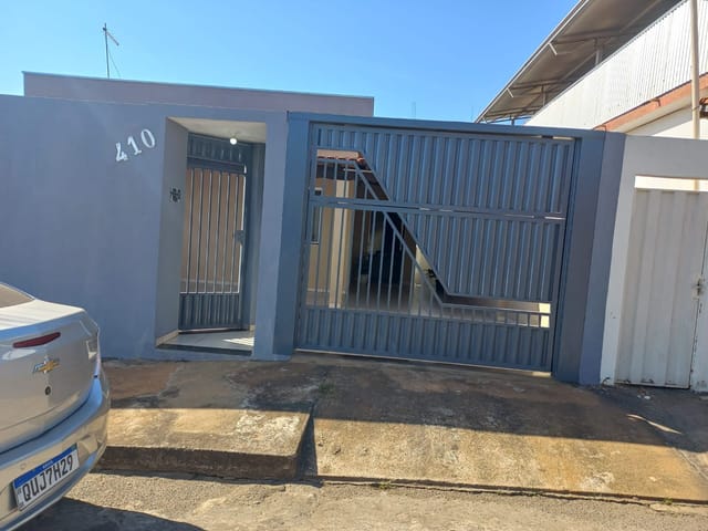 Casa com 270m² 3 quartos e 1 banheiro, à venda, no bairro São Judas Tadeu em Arcos